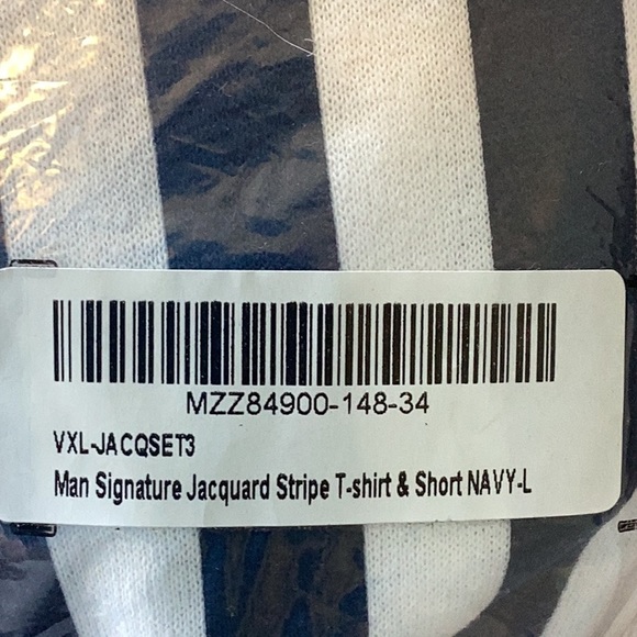 boohooMAN | Jacquard Stripe Shirt & Shorts - Picture 10 of 10